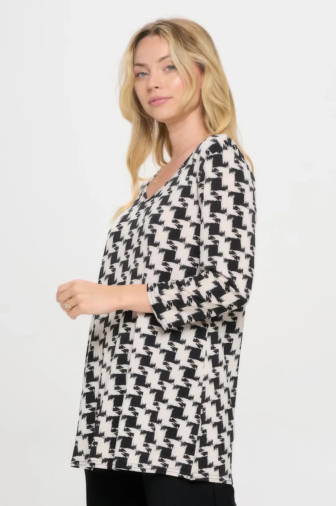 Hit V-neck Band Top W/vent | Mixtshop LLC