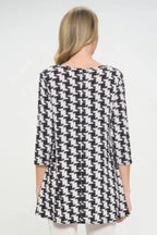 Houndstooth Print Ity Fabric Quarter Sleeve Top | Mixtshop LLC