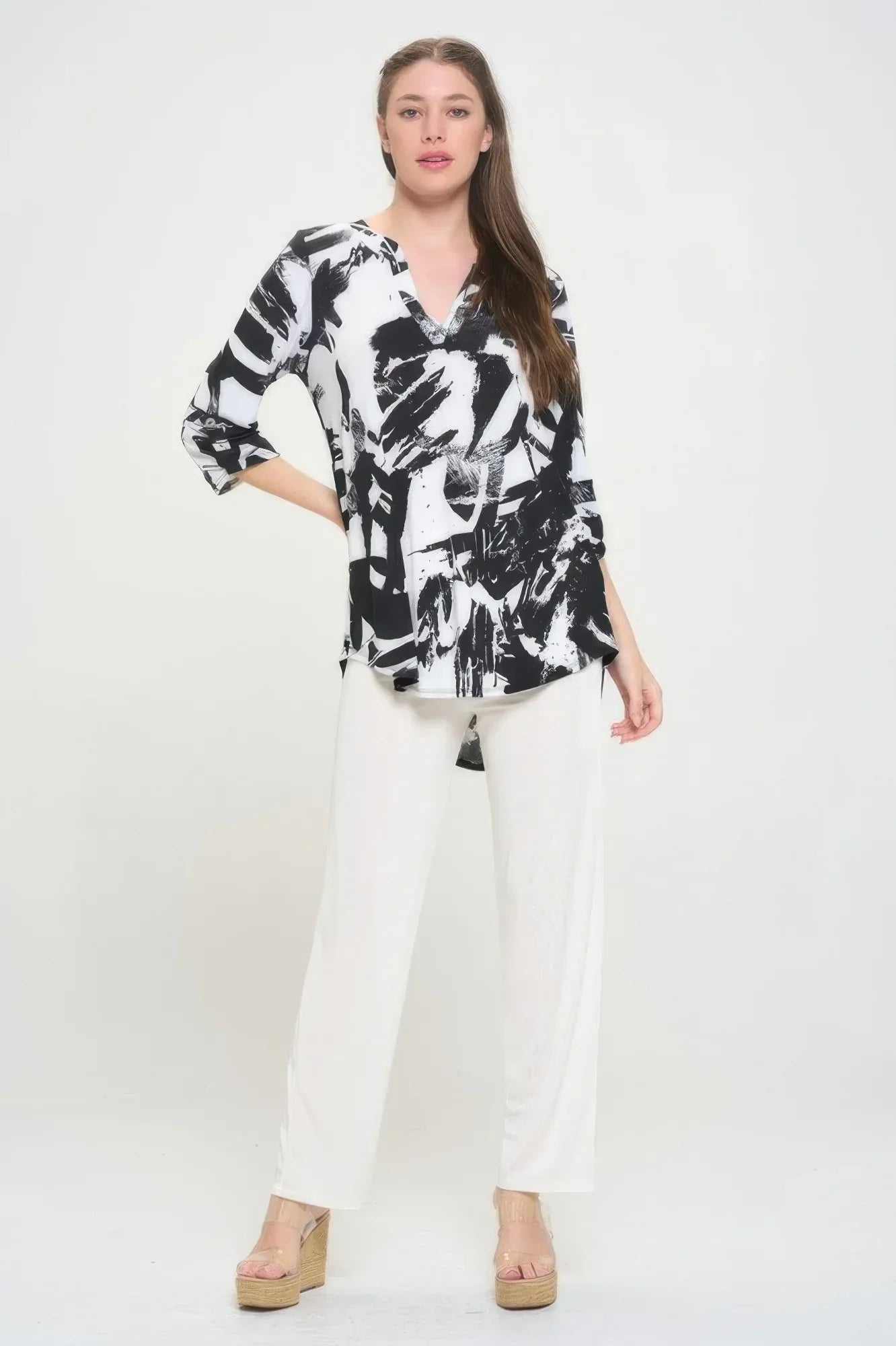 Hit Notch Neck Rolled Sleeve Top Secondary image