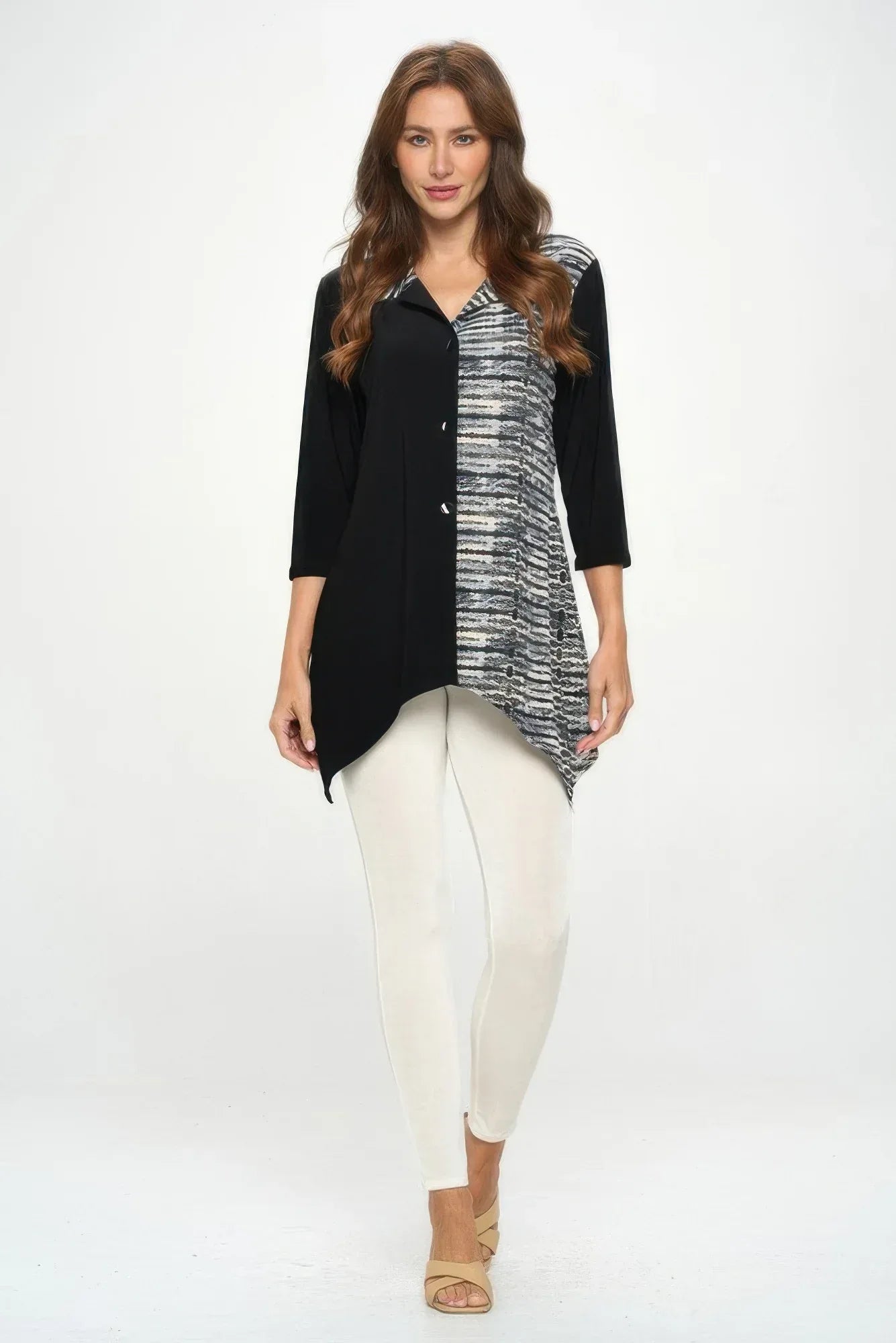 Hit Contrast Button 3/4 Sleeve Top | Mixtshop LLC