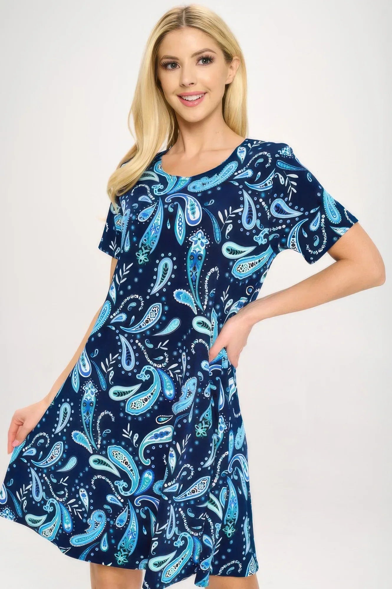 Short-sleeved Knee-length Dress | Mixtshop LLC
