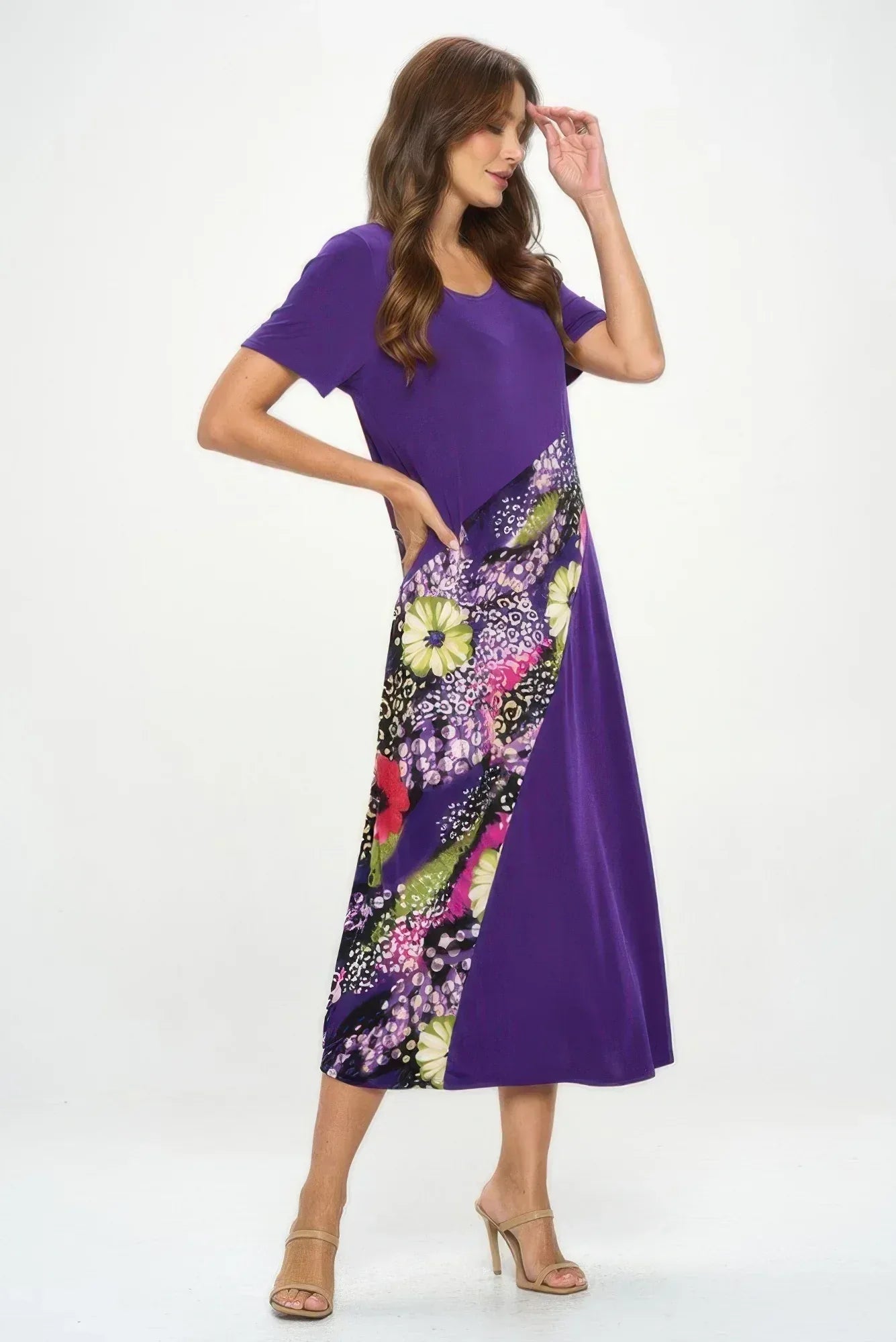Bns Contrast Maxi Dress Secondary image
