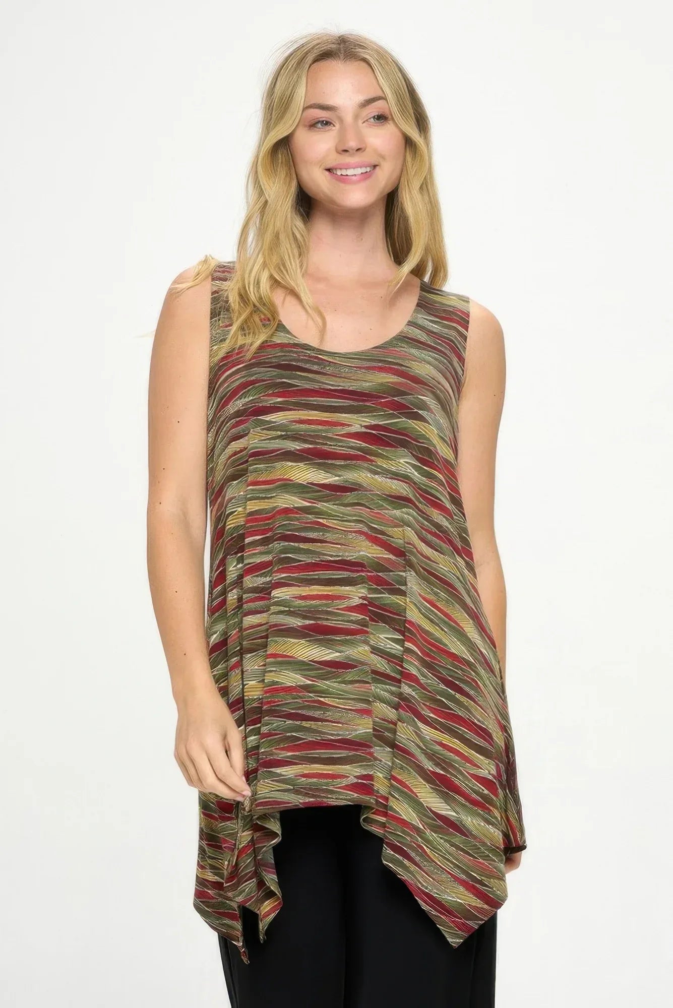 Hit Shark Bite Hem Tank | Mixtshop LLC Main image