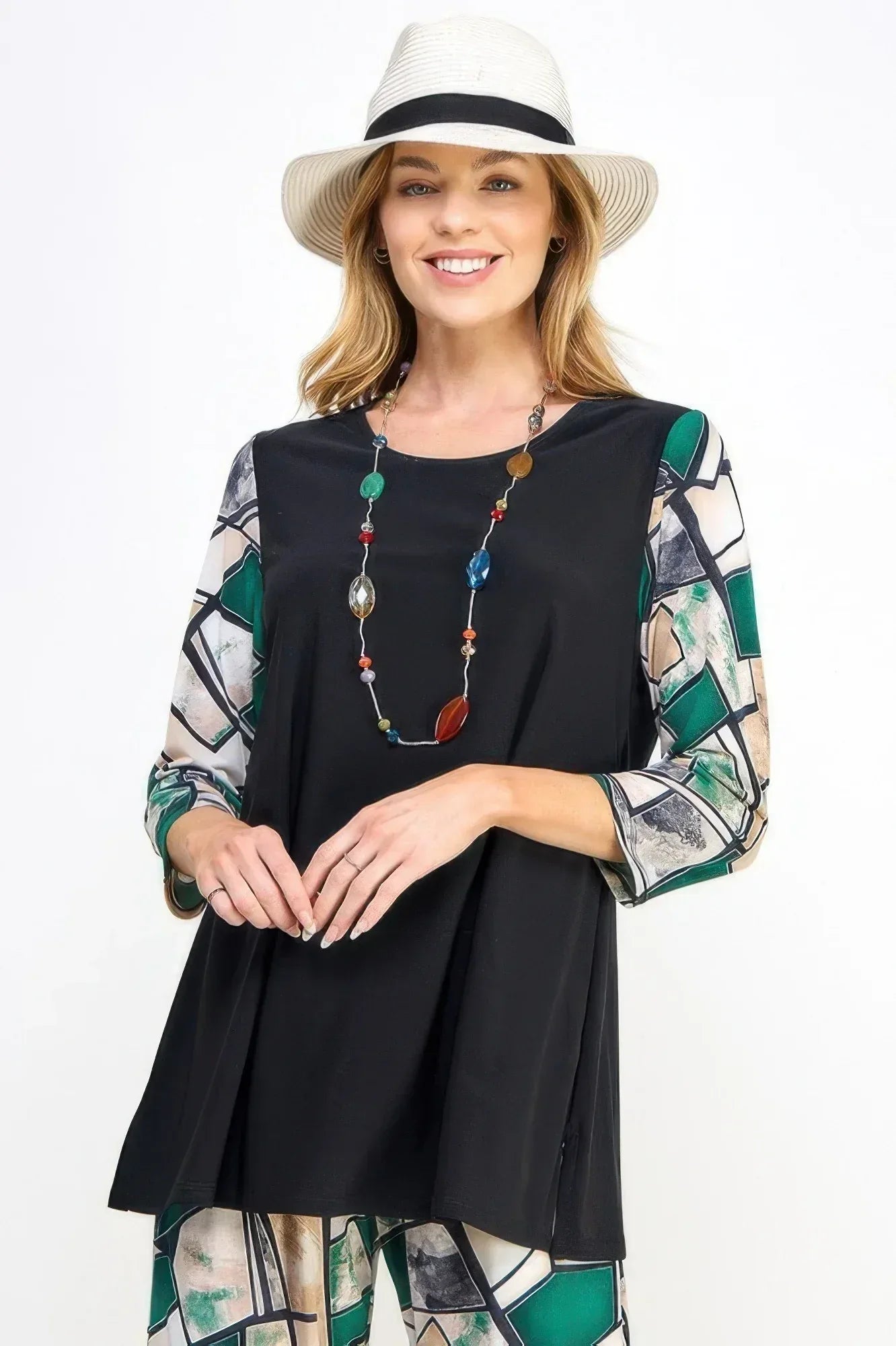 Colorblock Round Neck Top | Mixtshop LLC Main image