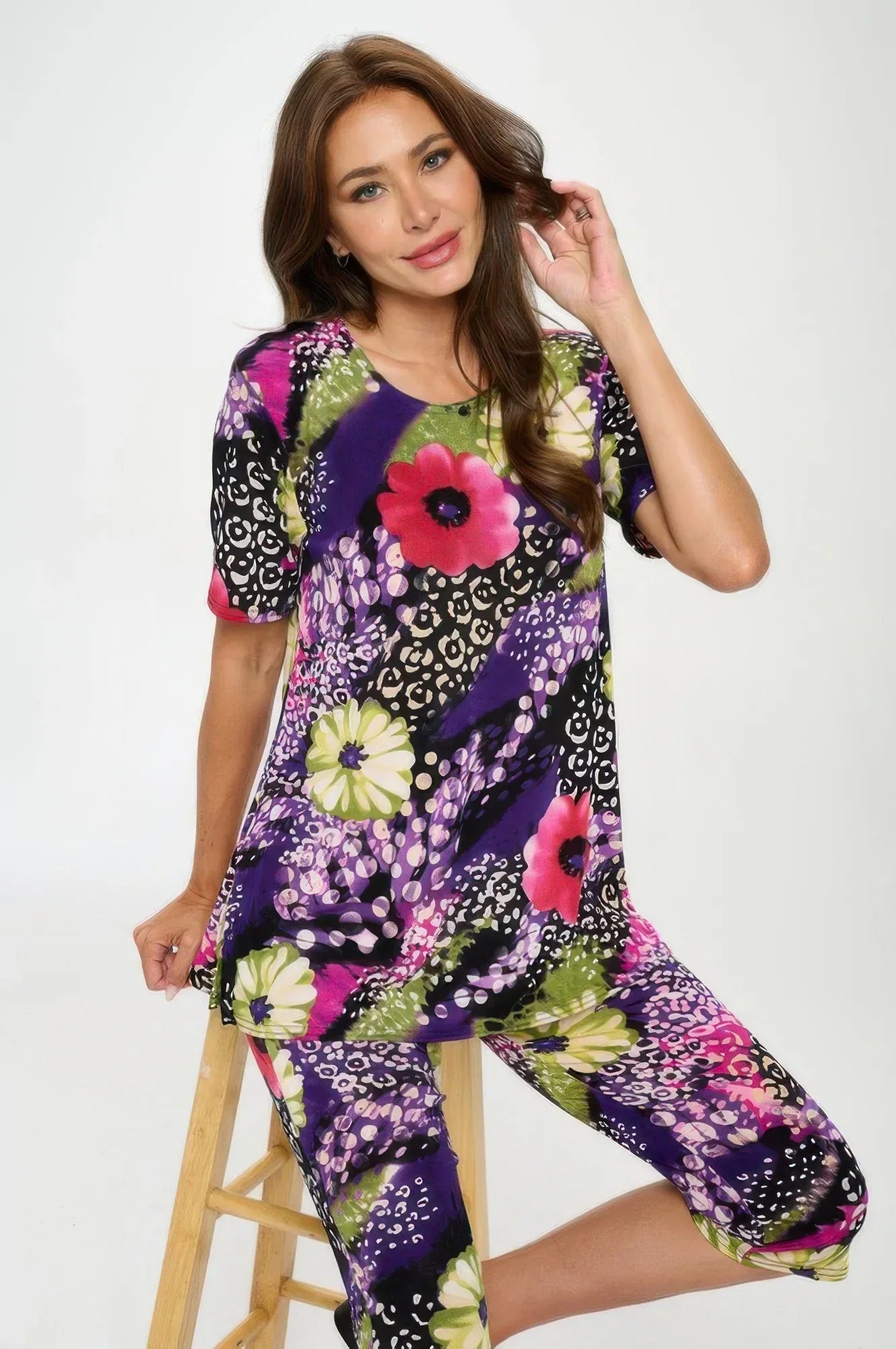 BNS Capri Pants Set | Mixtshop LLC Main image