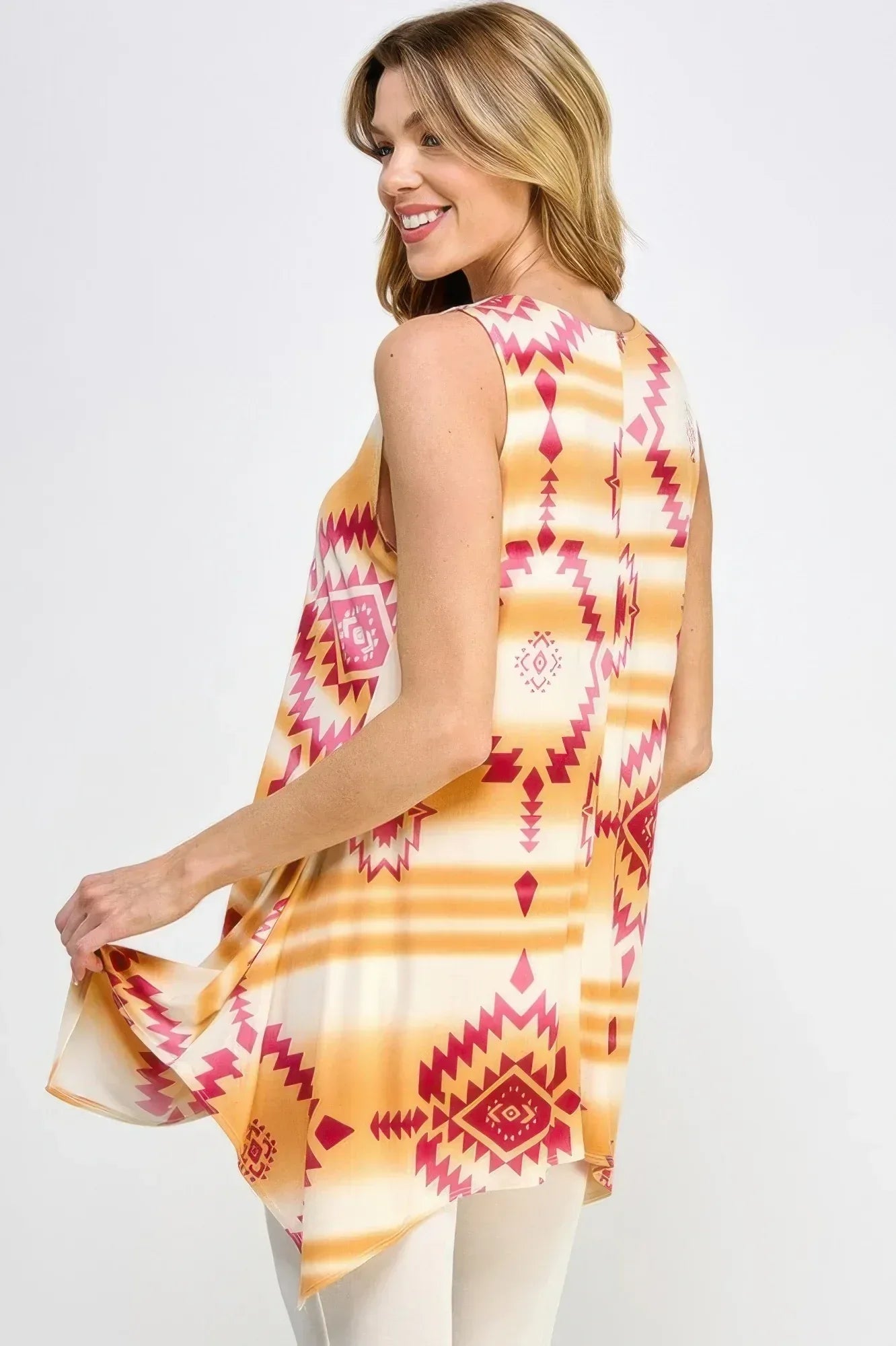 Hit Handkerchief Hem Tank | Mixtshop LLC