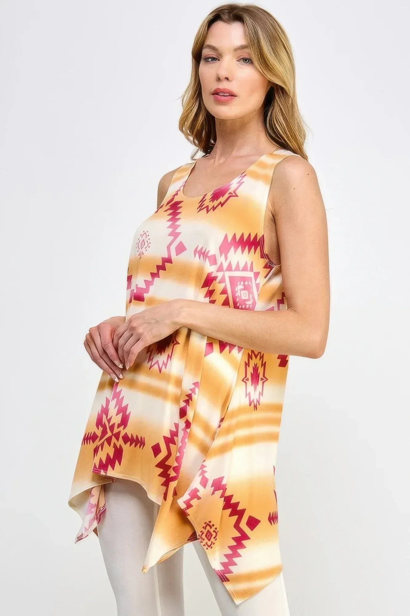 Hit Handkerchief Hem Tank | Mixtshop LLC