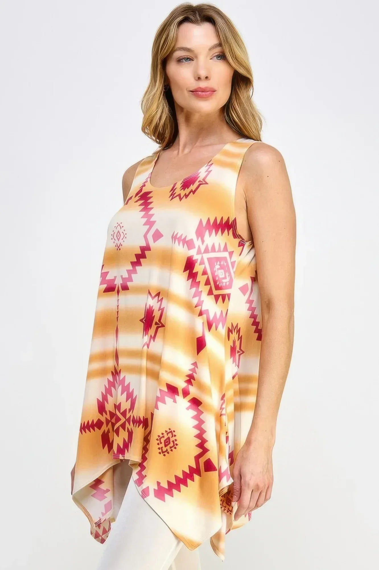 Hit Handkerchief Hem Tank | Mixtshop LLC