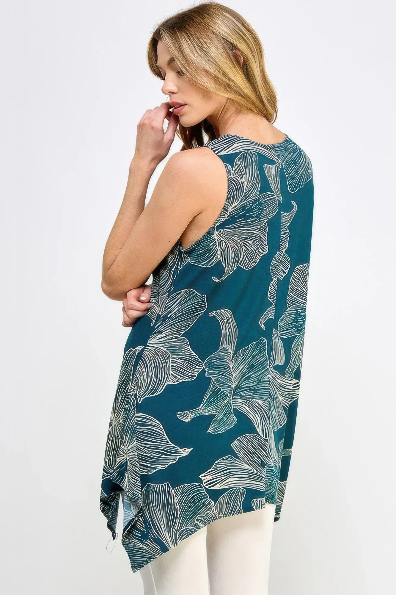 Hit Handkerchief Hem Tank | Mixtshop LLC