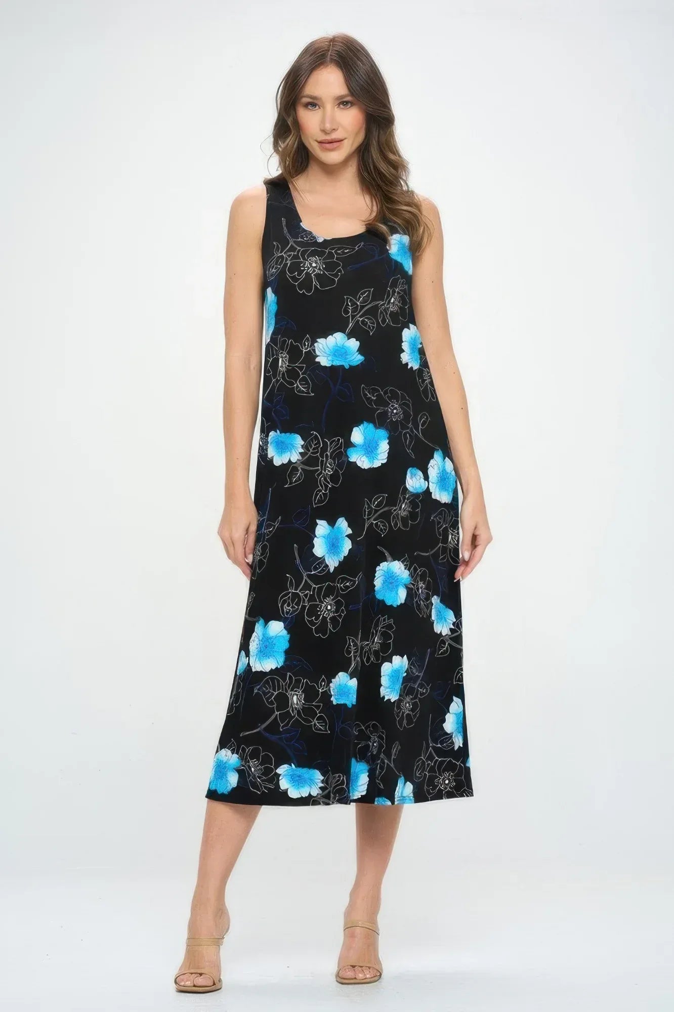 Sleeveless And Soft Round-neckline Long | Mixtshop LLC Main image