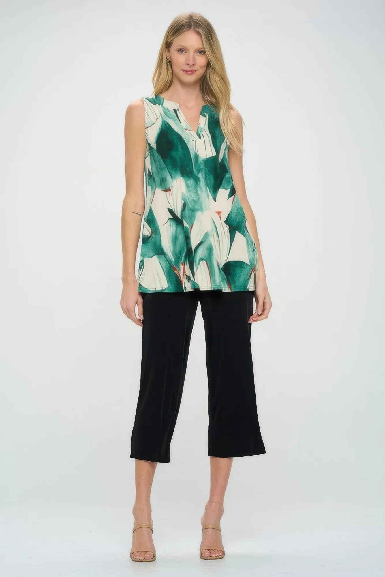 Hit Notch Neck Tank Top | Mixtshop LLC