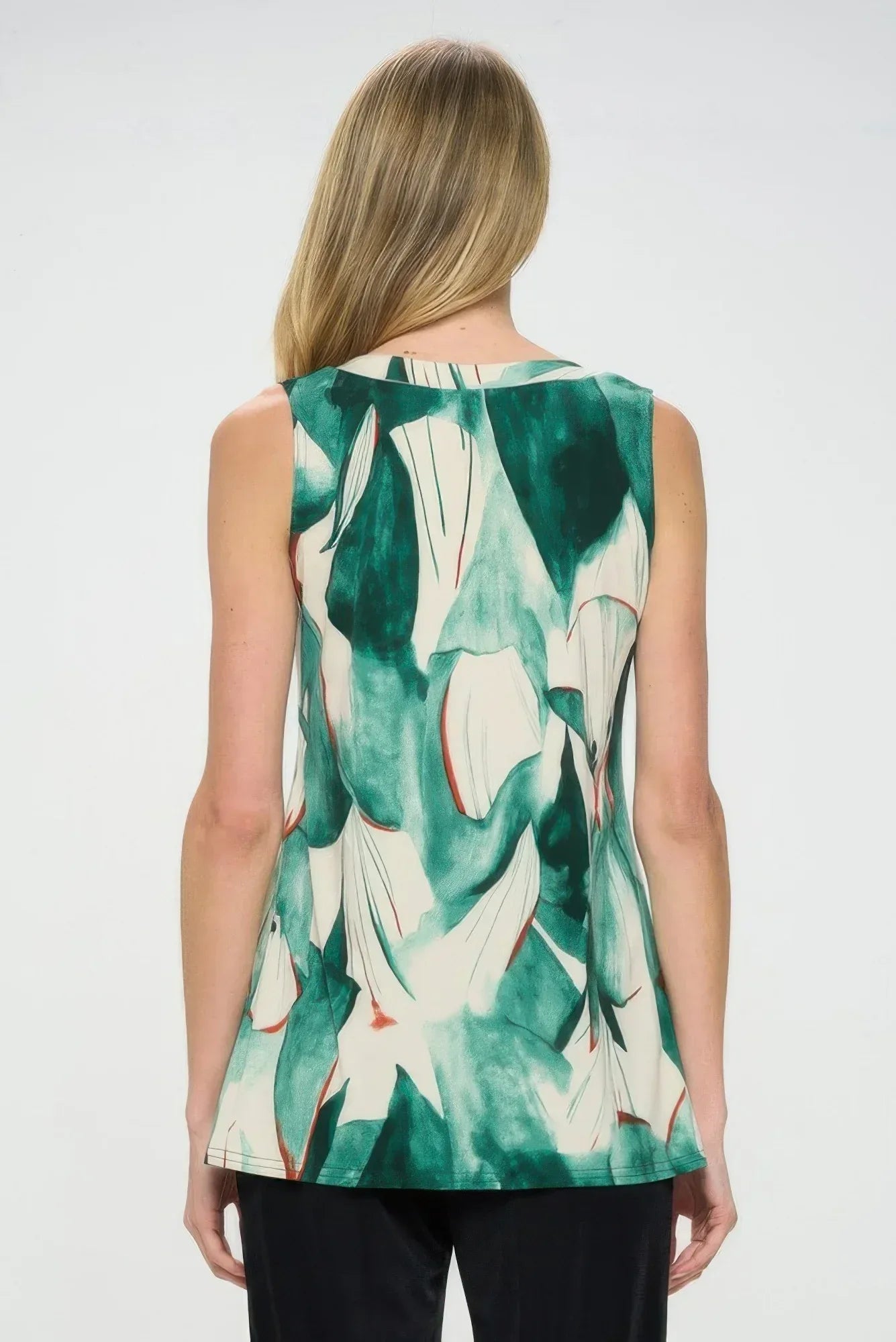 Hit Notch Neck Tank Top | Mixtshop LLC
