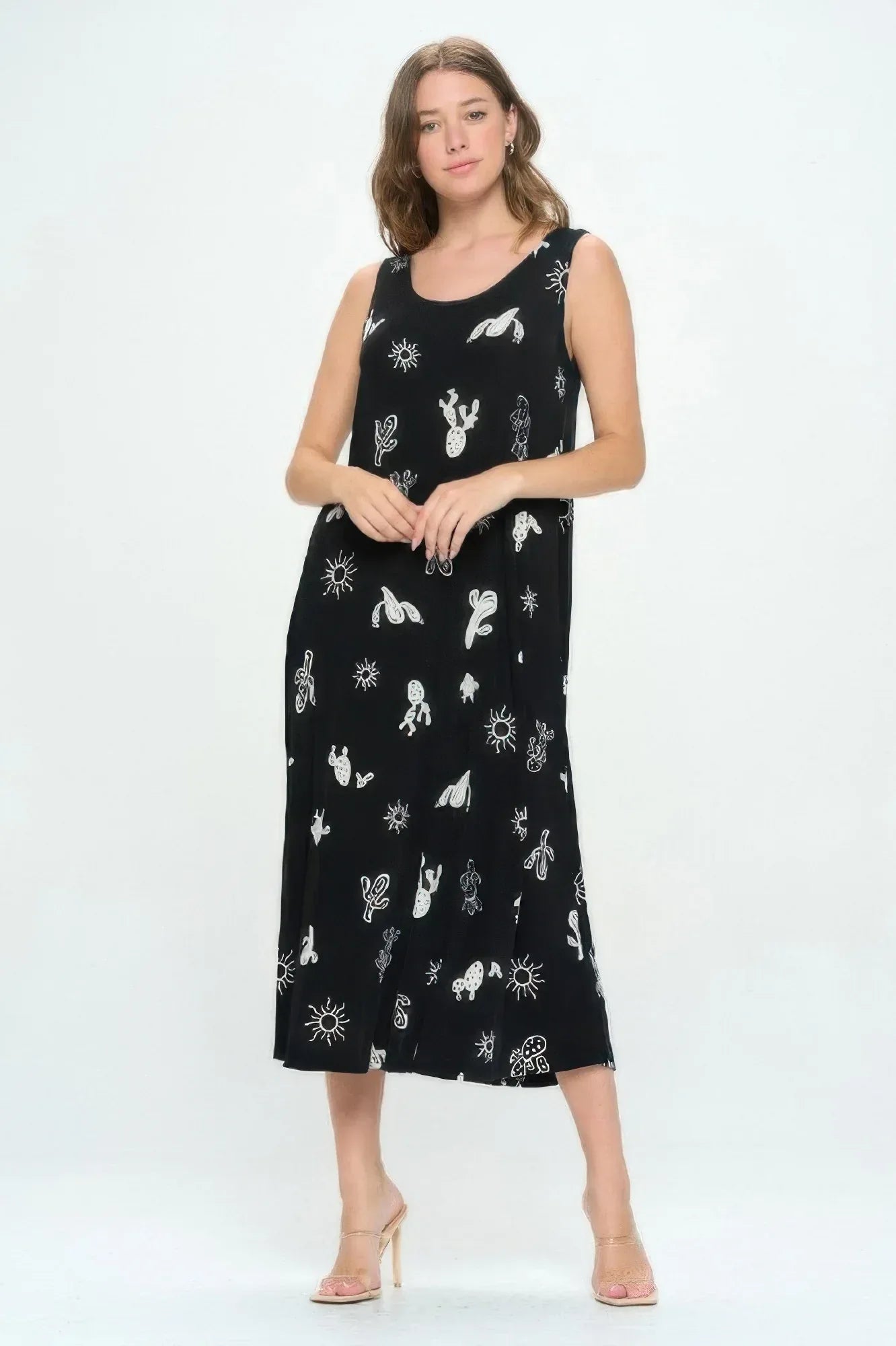 Sleeveless And Soft Round-neckline Long | Mixtshop LLC Main image