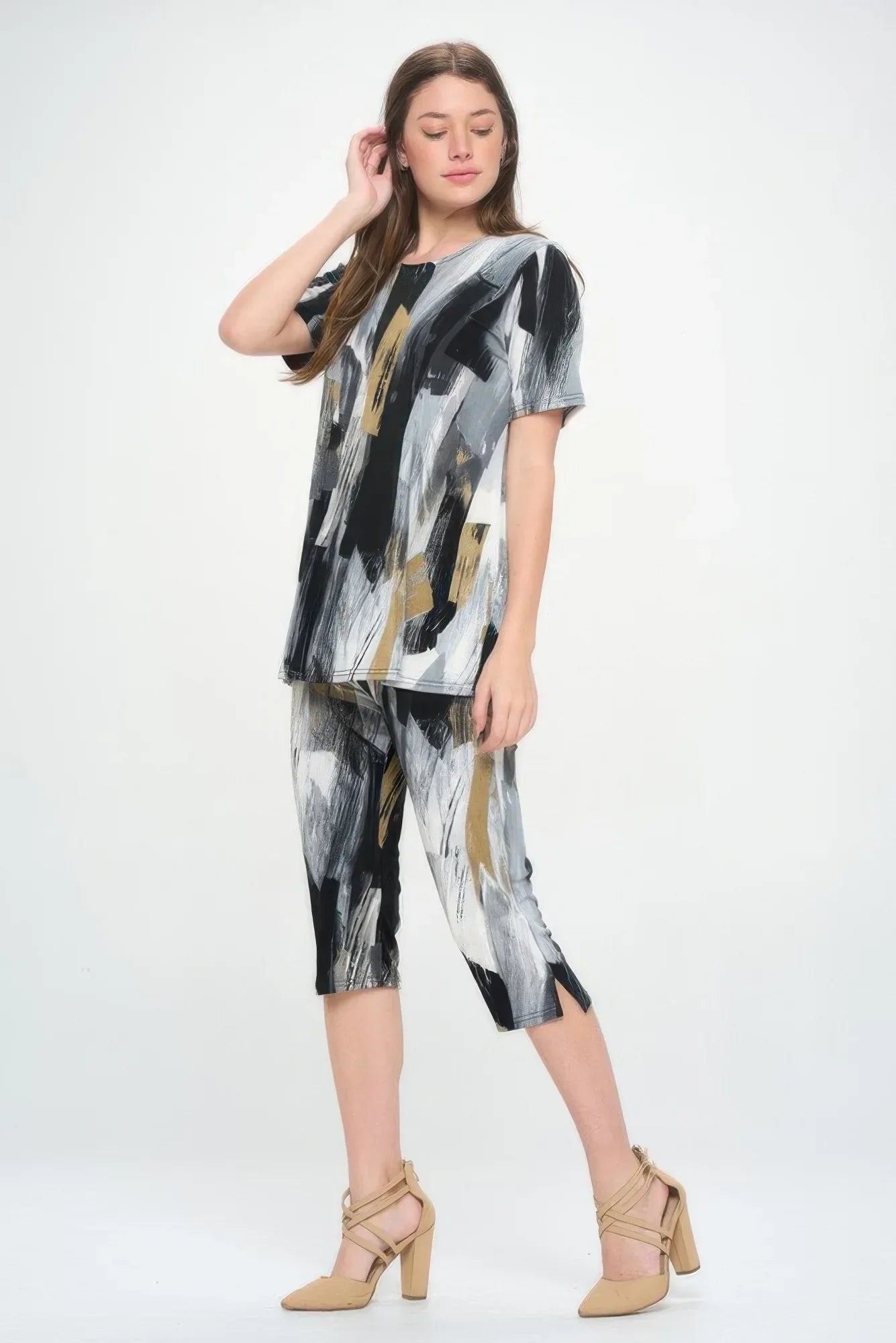 Short Sleeve Top Capri Pants Set | Mixtshop LLC