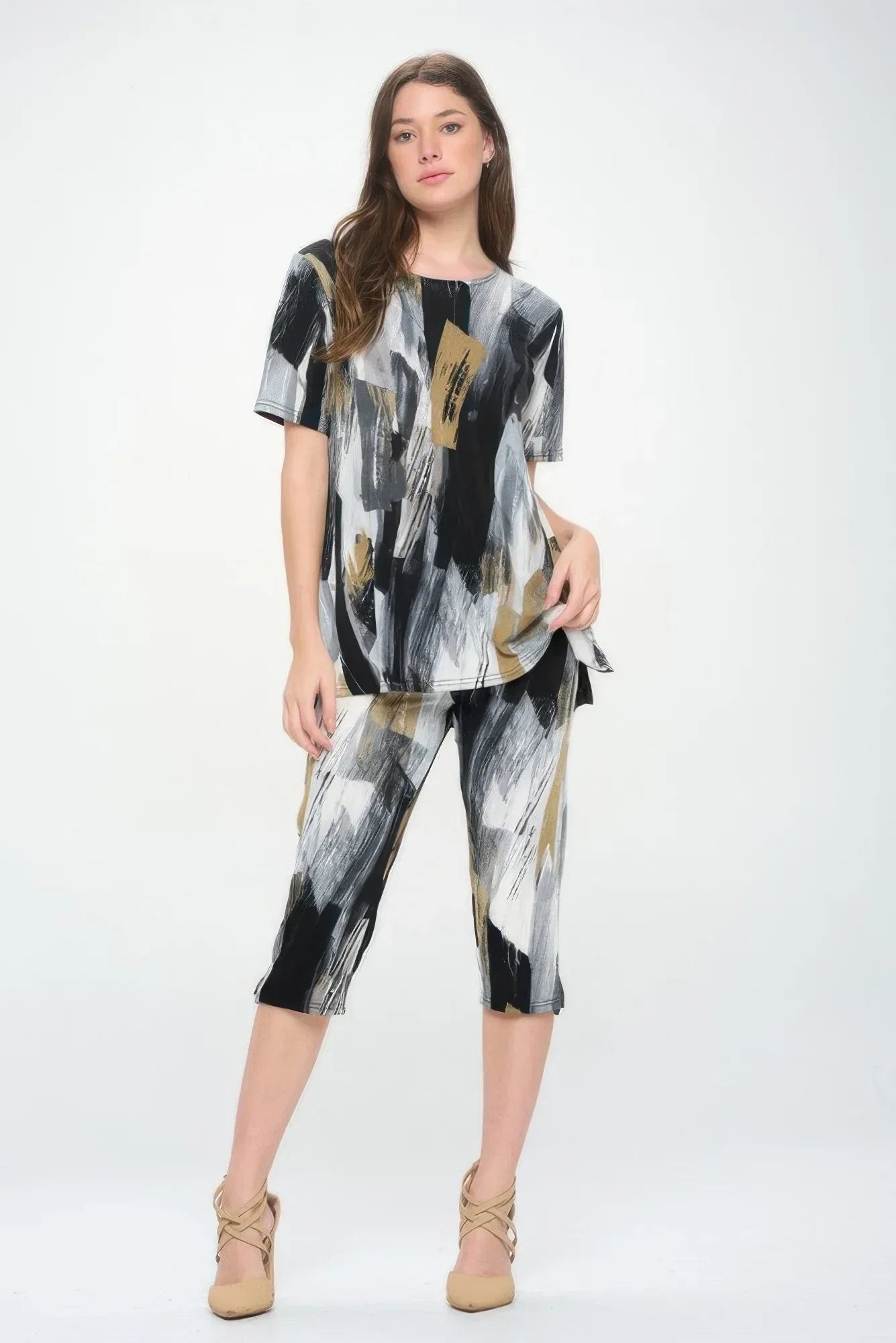 Short Sleeve Top Capri Pants Set | Mixtshop LLC