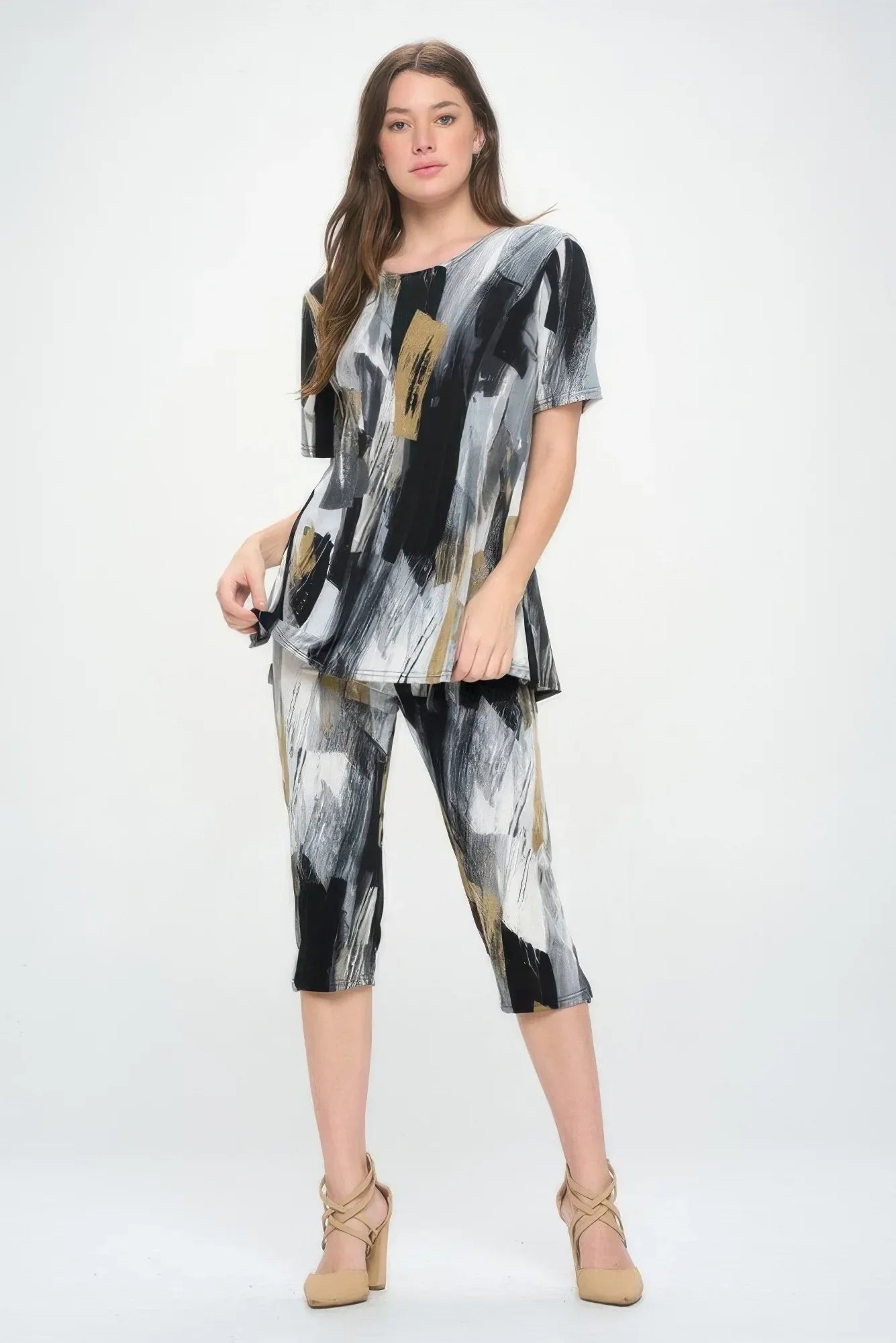 Short Sleeve Top Capri Pants Set | Mixtshop LLC