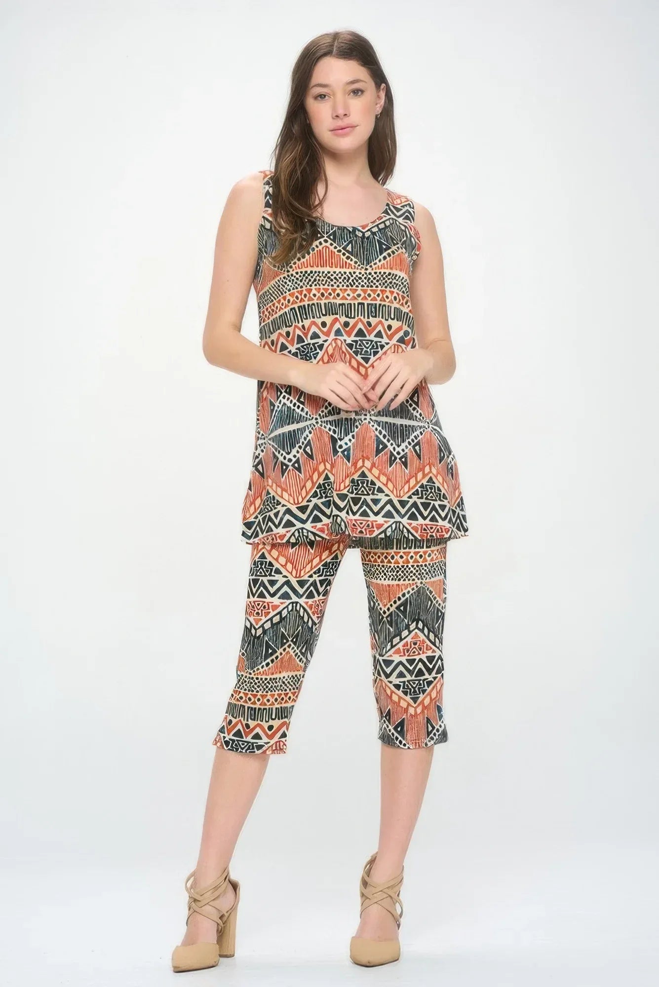 Round Neck Tank Top And Capri Pants Set | Mixtshop LLC Main image