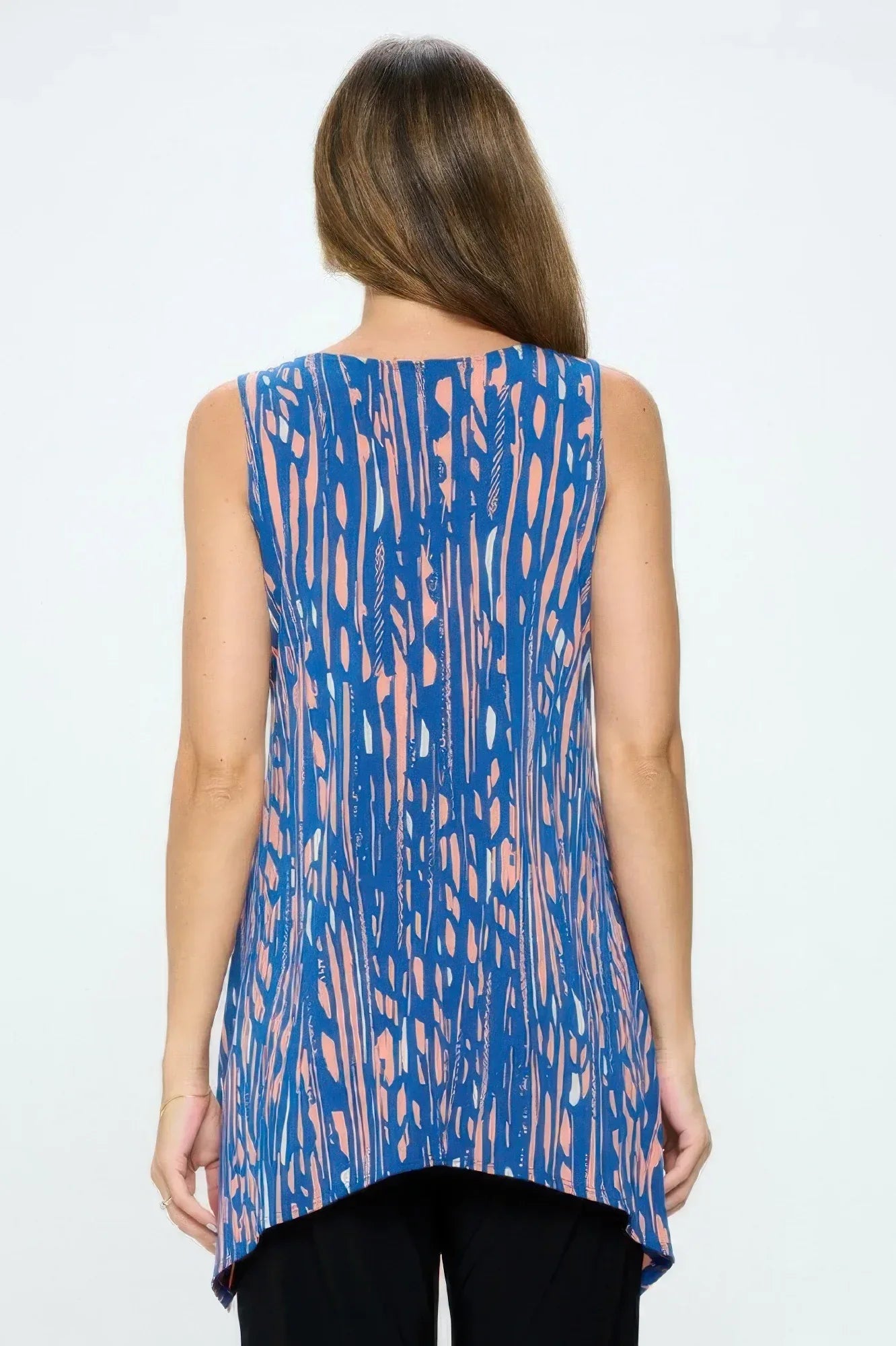 Hit Handkerchief Hem Tank | Mixtshop LLC