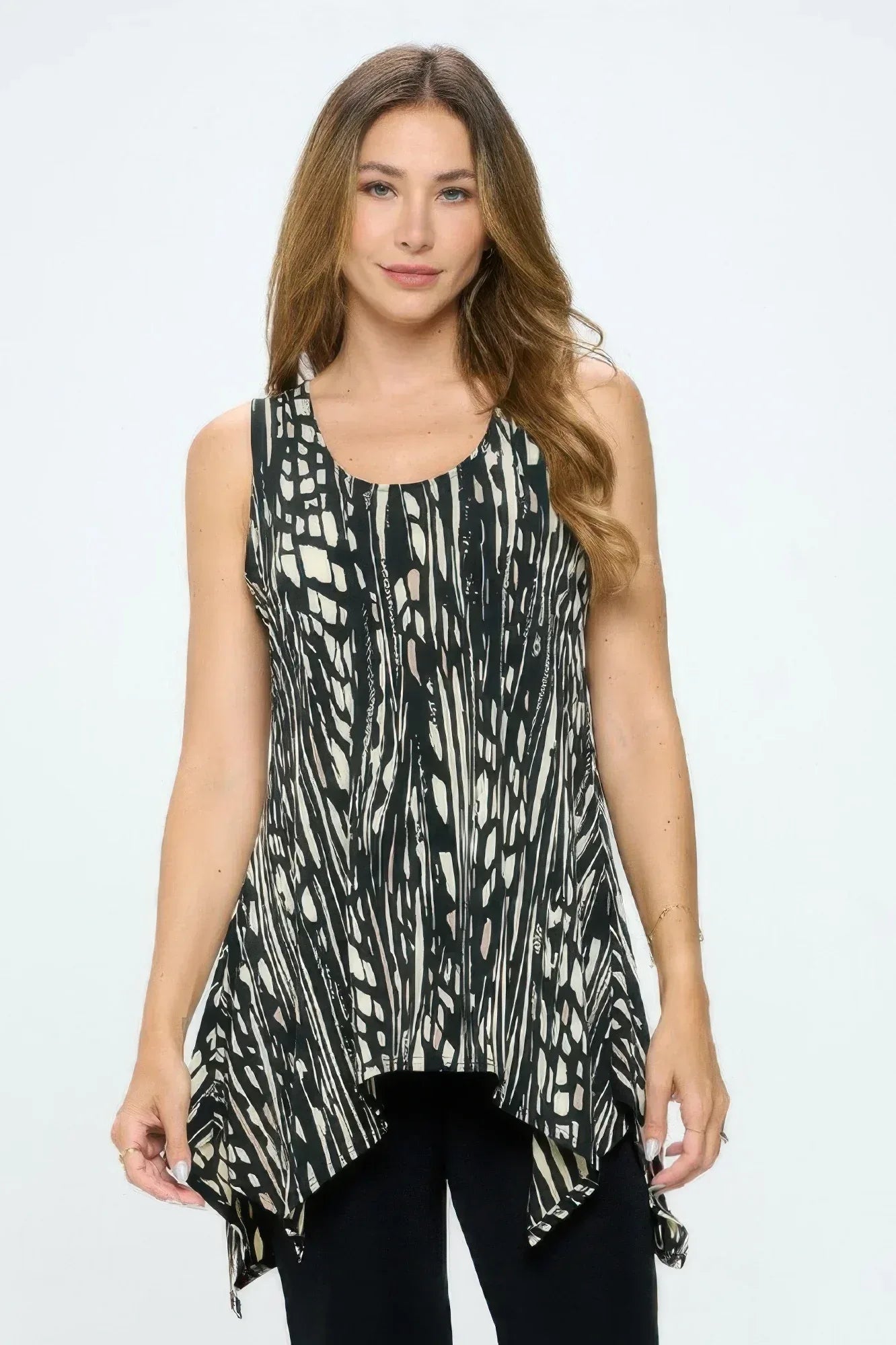 Hit Handkerchief Hem Tank | Mixtshop LLC