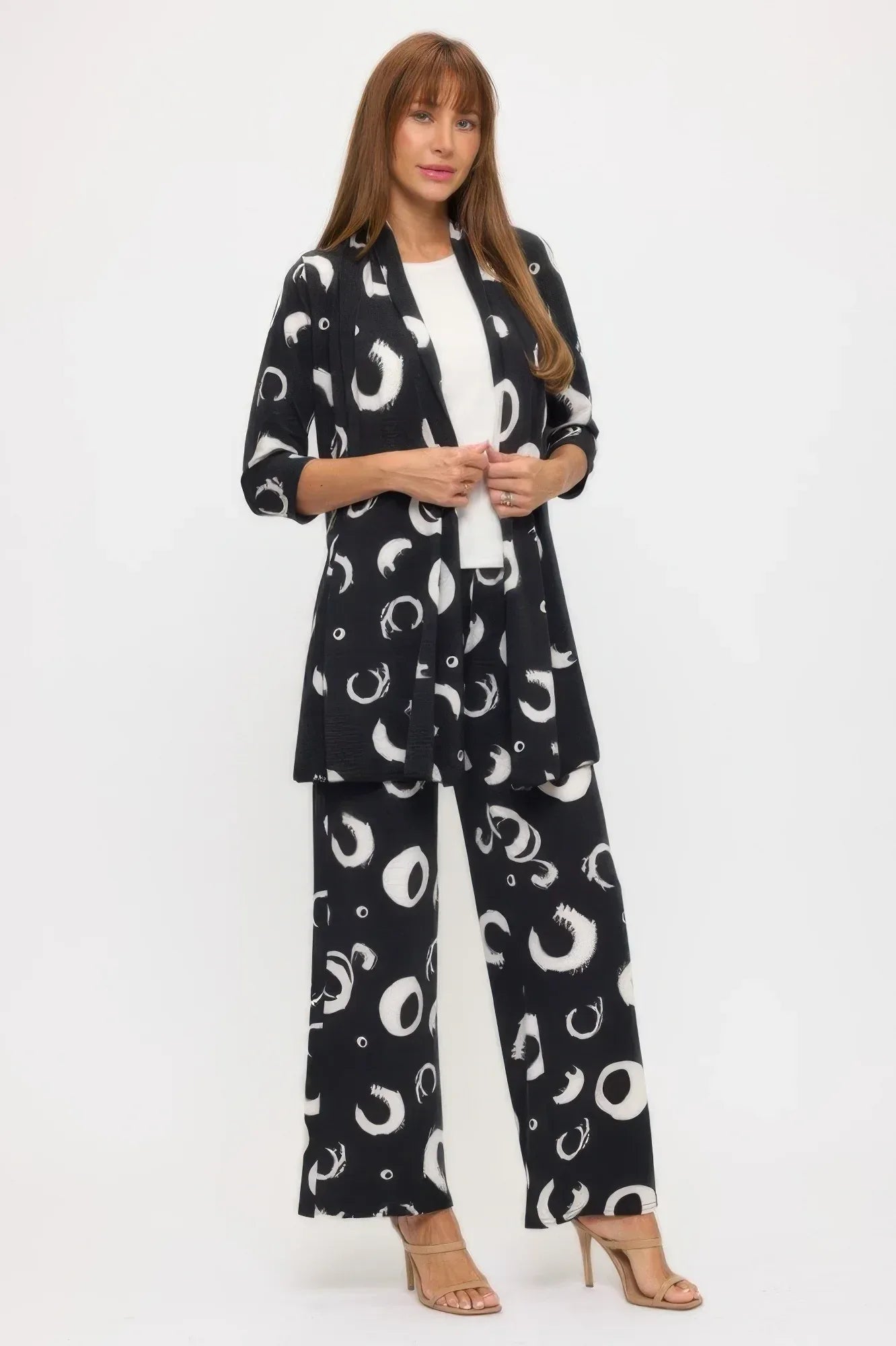 Venechia Pleated Princess Jacket | Mixtshop LLC