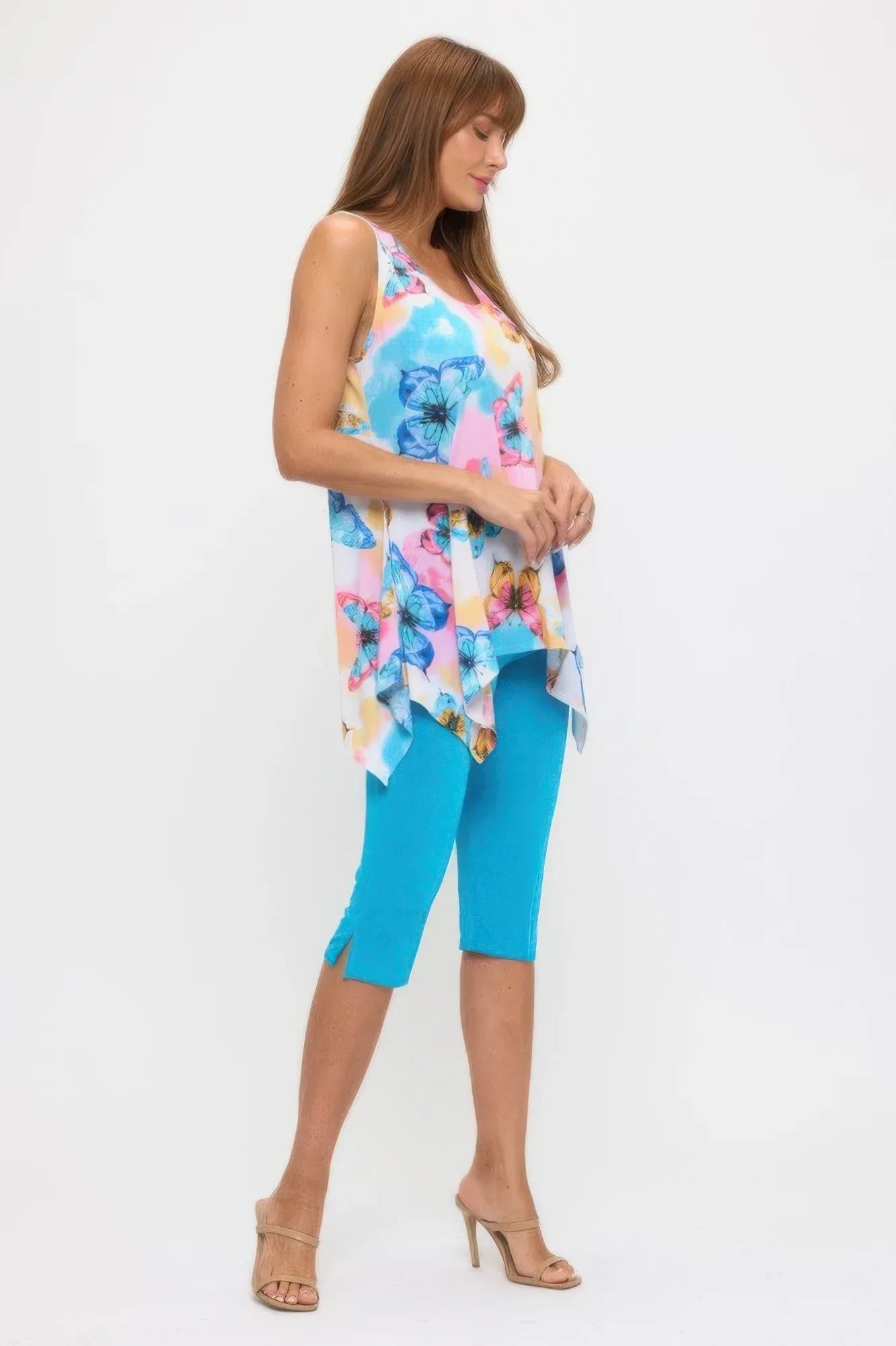 Hit Shark Bite Hem Tank | Mixtshop LLC
