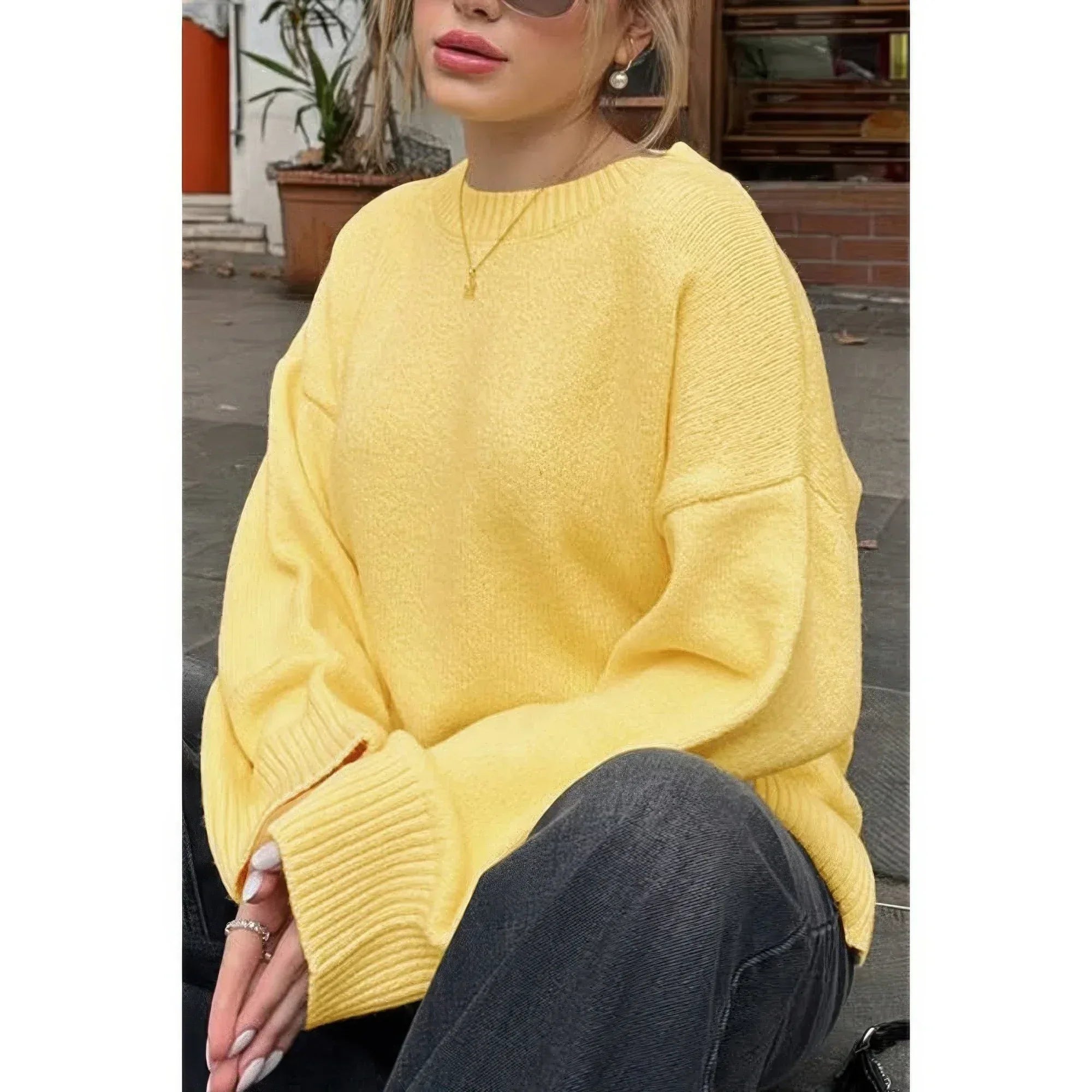 Round Neck Long Sleeve Knitted Loose Sweater Secondary image