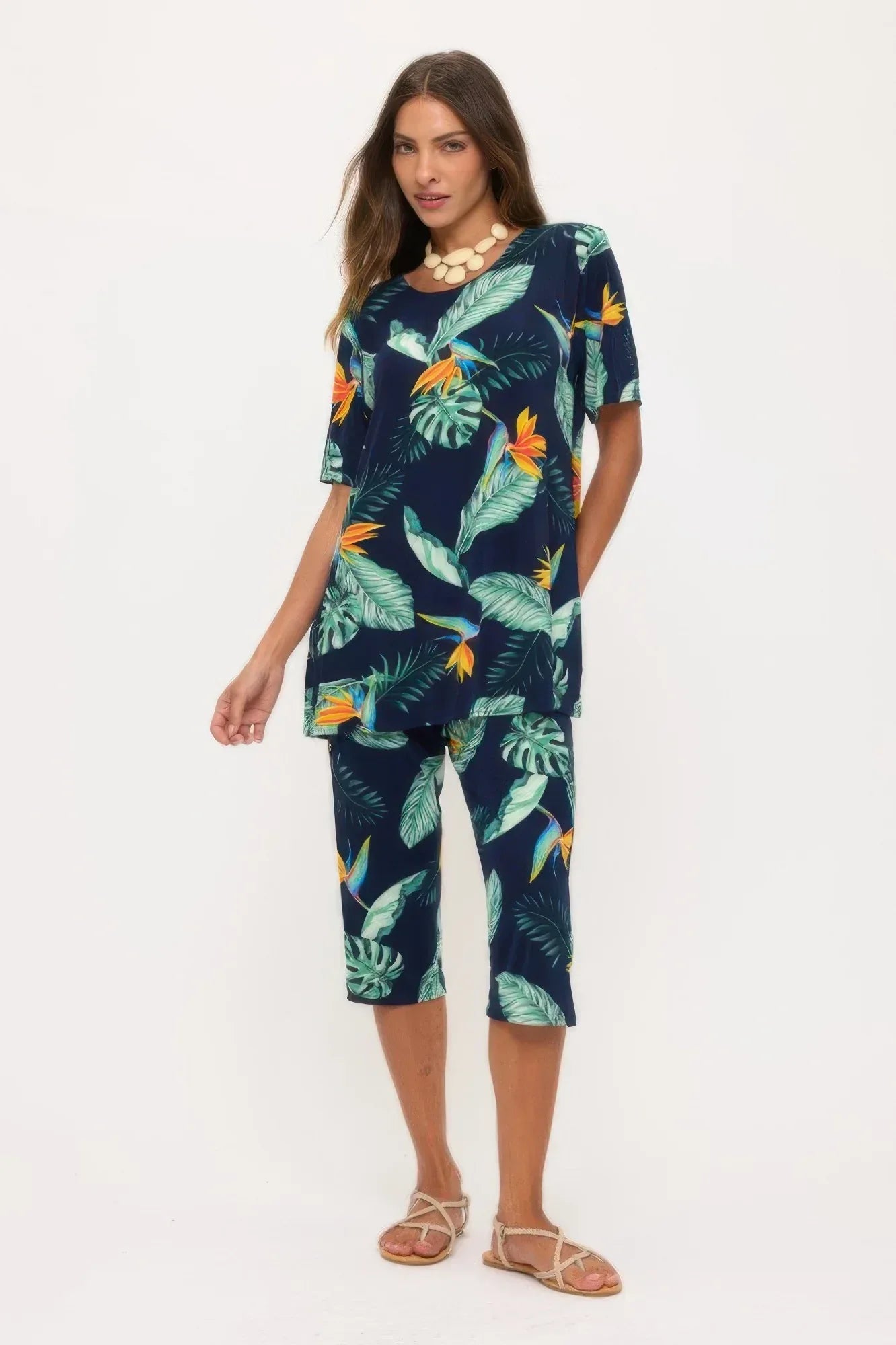 Print Bns Capri Pants Set | Mixtshop LLC