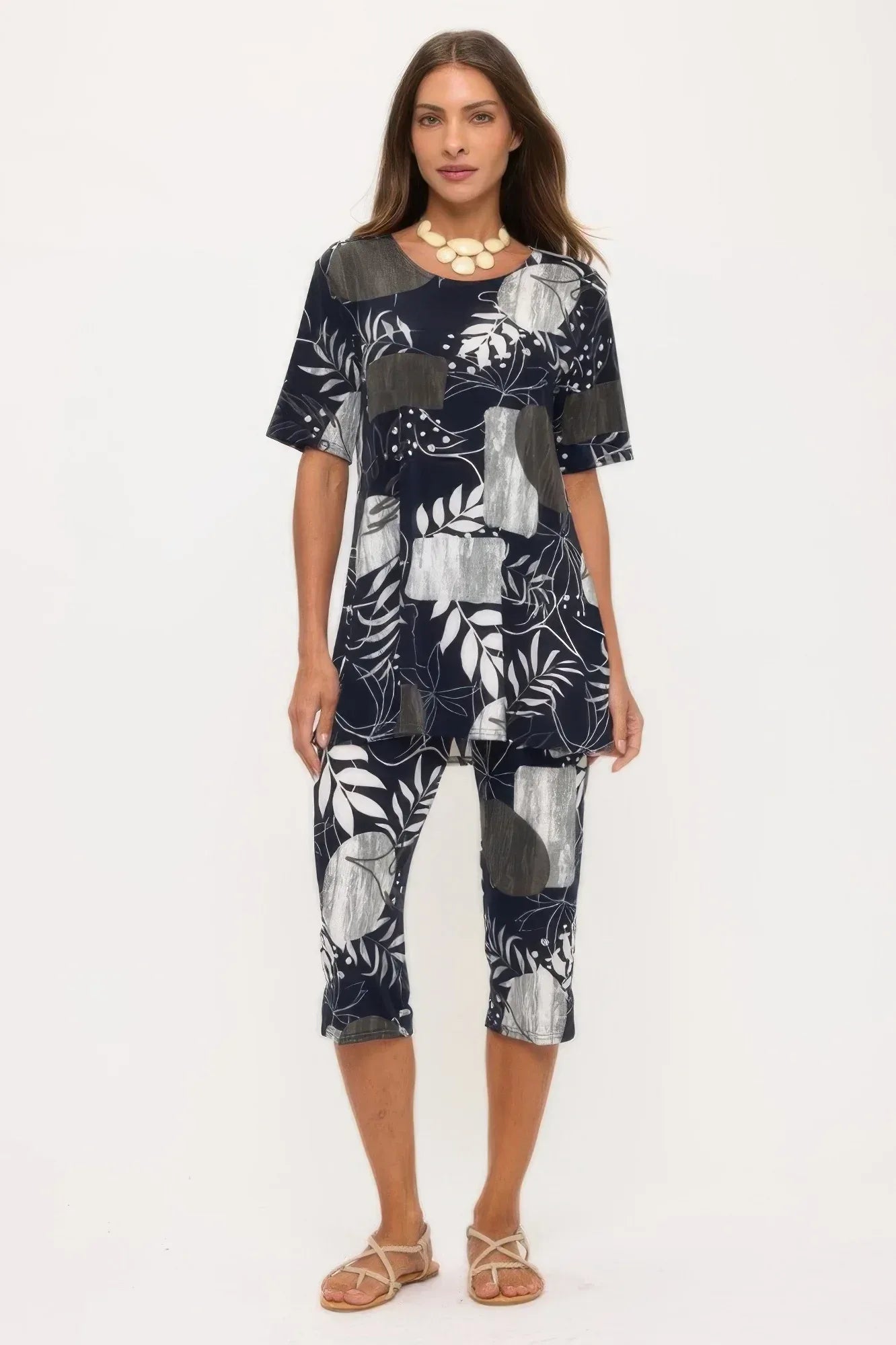 Print Bns Capri Pants Set | Mixtshop LLC