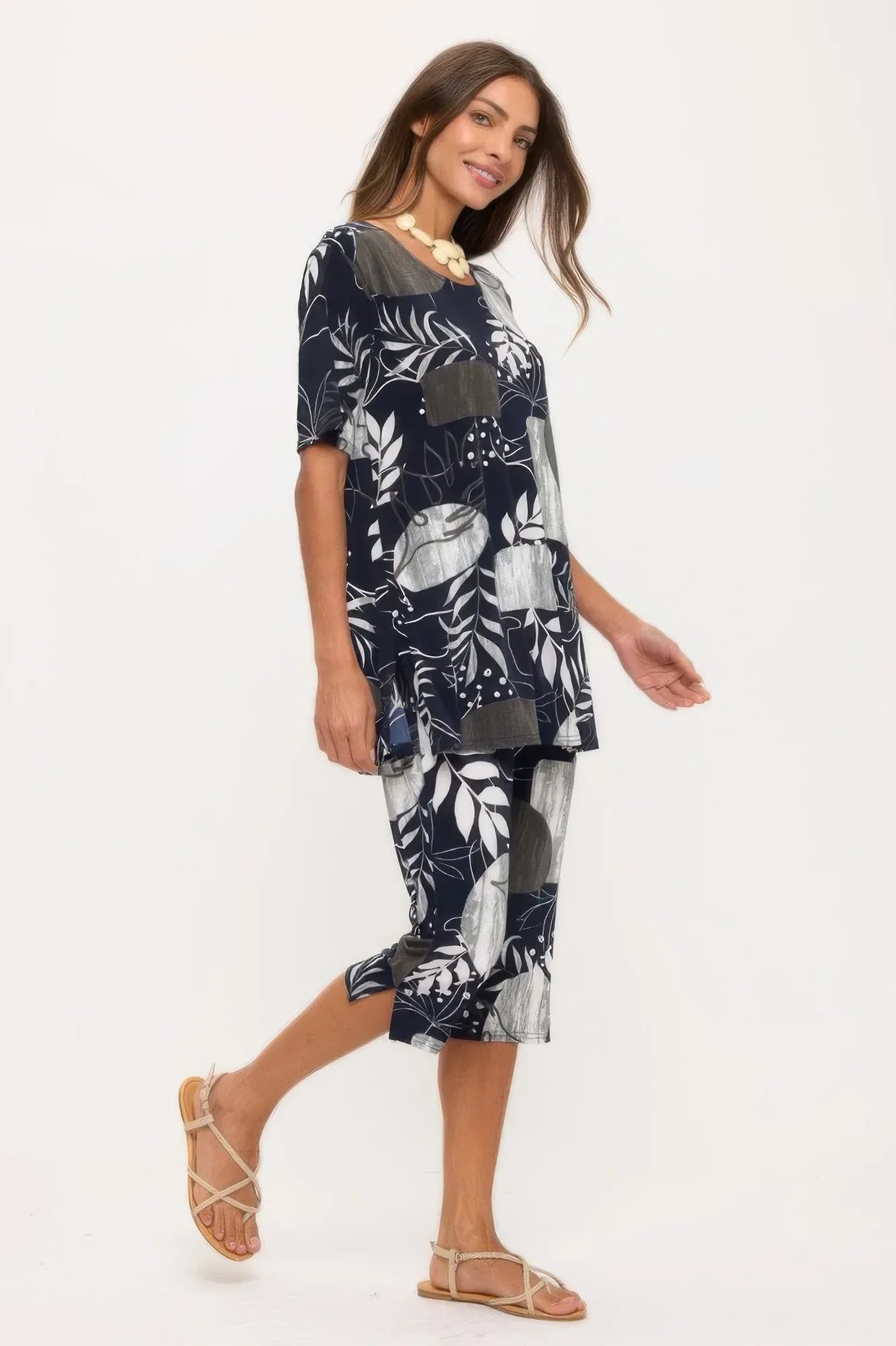 Print Bns Capri Pants Set | Mixtshop LLC