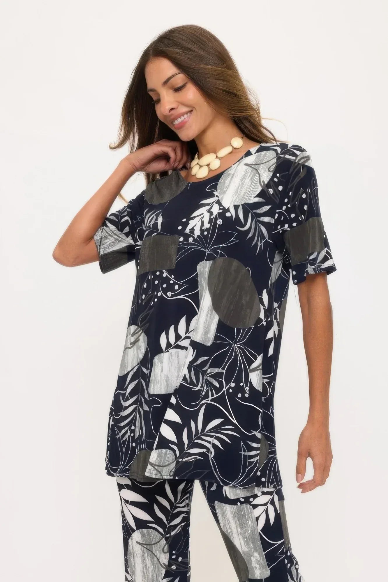 Print Bns Capri Pants Set | Mixtshop LLC