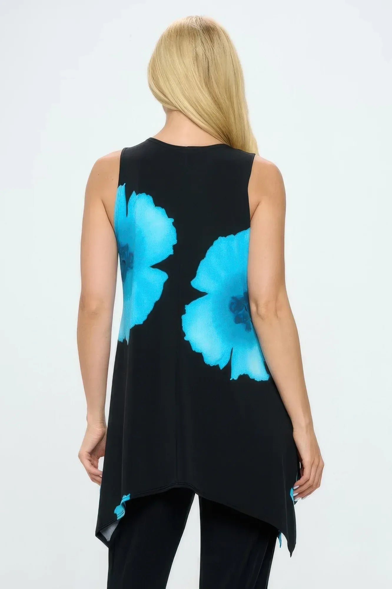 Hit Shark Bite Hem Tank | Mixtshop LLC