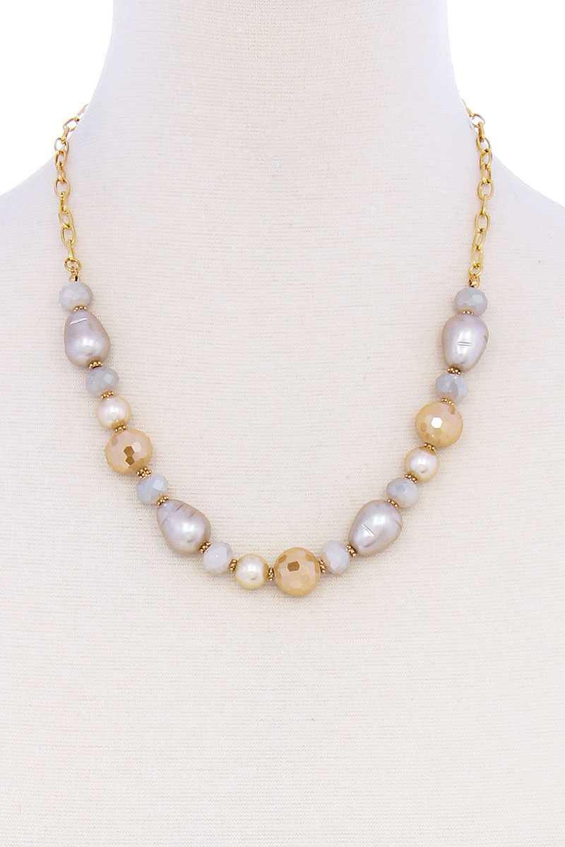 Modern Beaded Trendy Necklace Secondary image