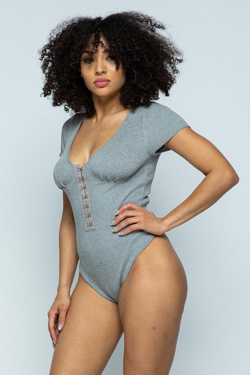 Short Sleeve Hook And Eye Ribbed Knit | Mixtshop LLC