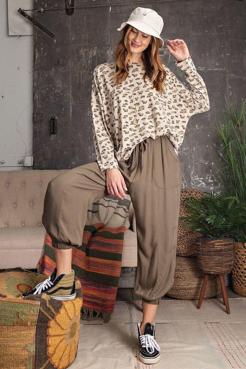 Leopard Printed Garment Dye Loose Fit Knit Top Secondary image