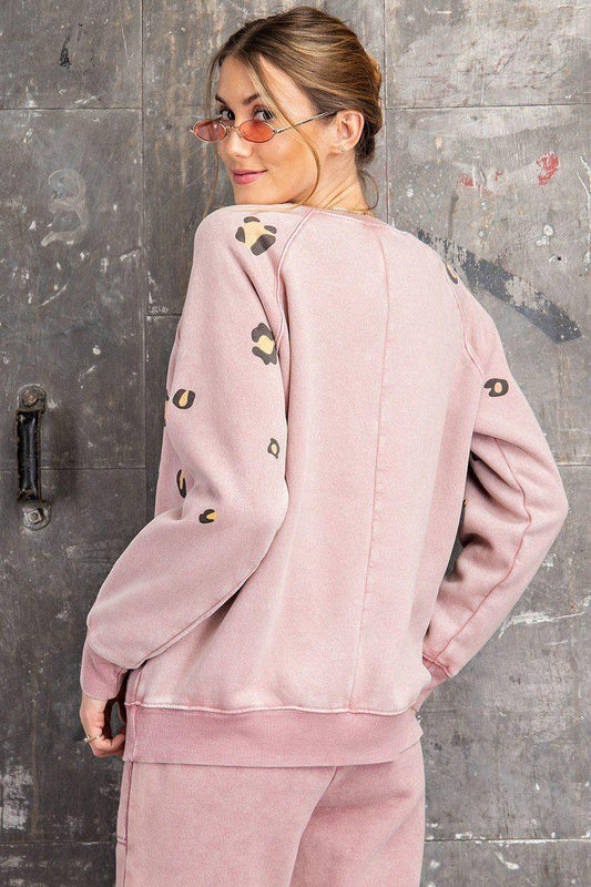 Long Sleeve Leopard Print Washed Terry Sweatshirt | Mixtshop LLC