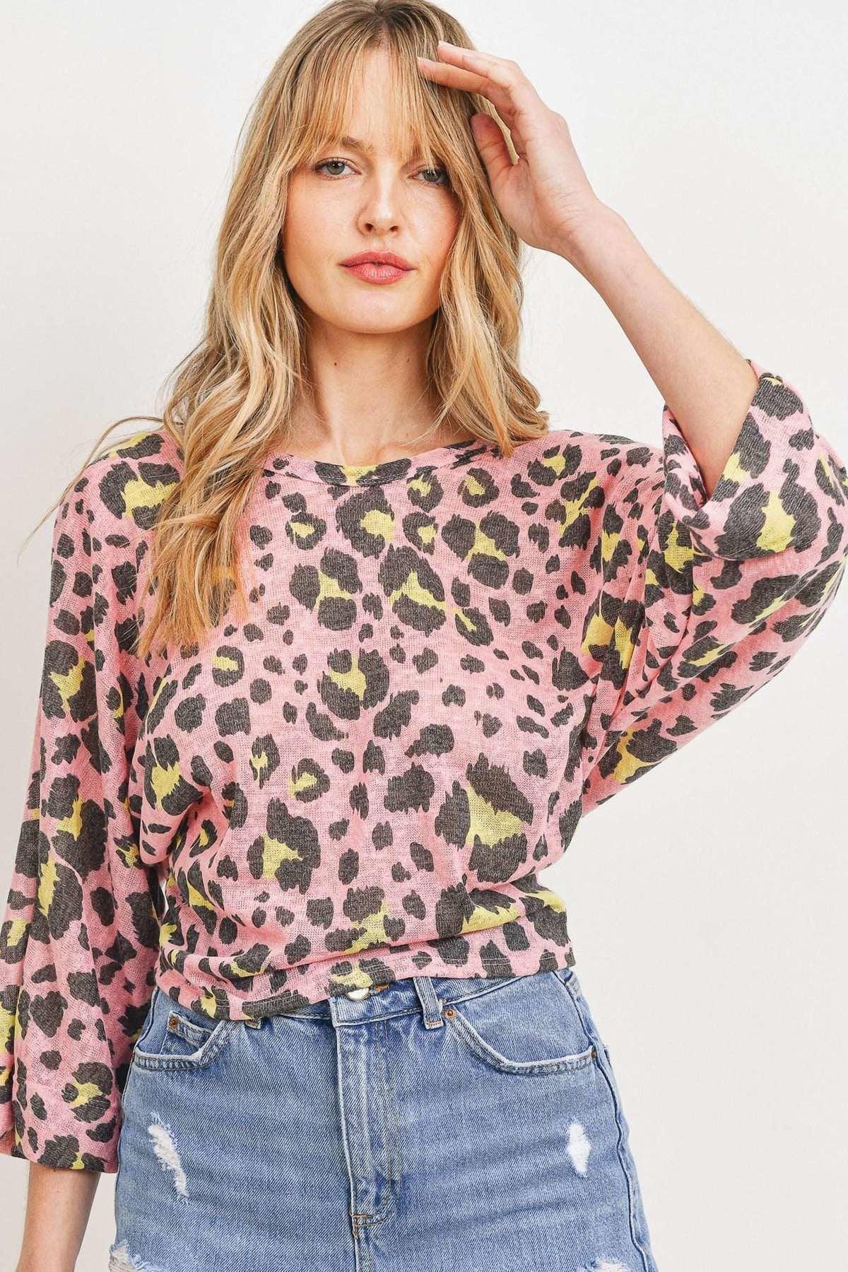 Leopard Knit Back Opened Short Sleeve Top | Mixtshop LLC Main image
