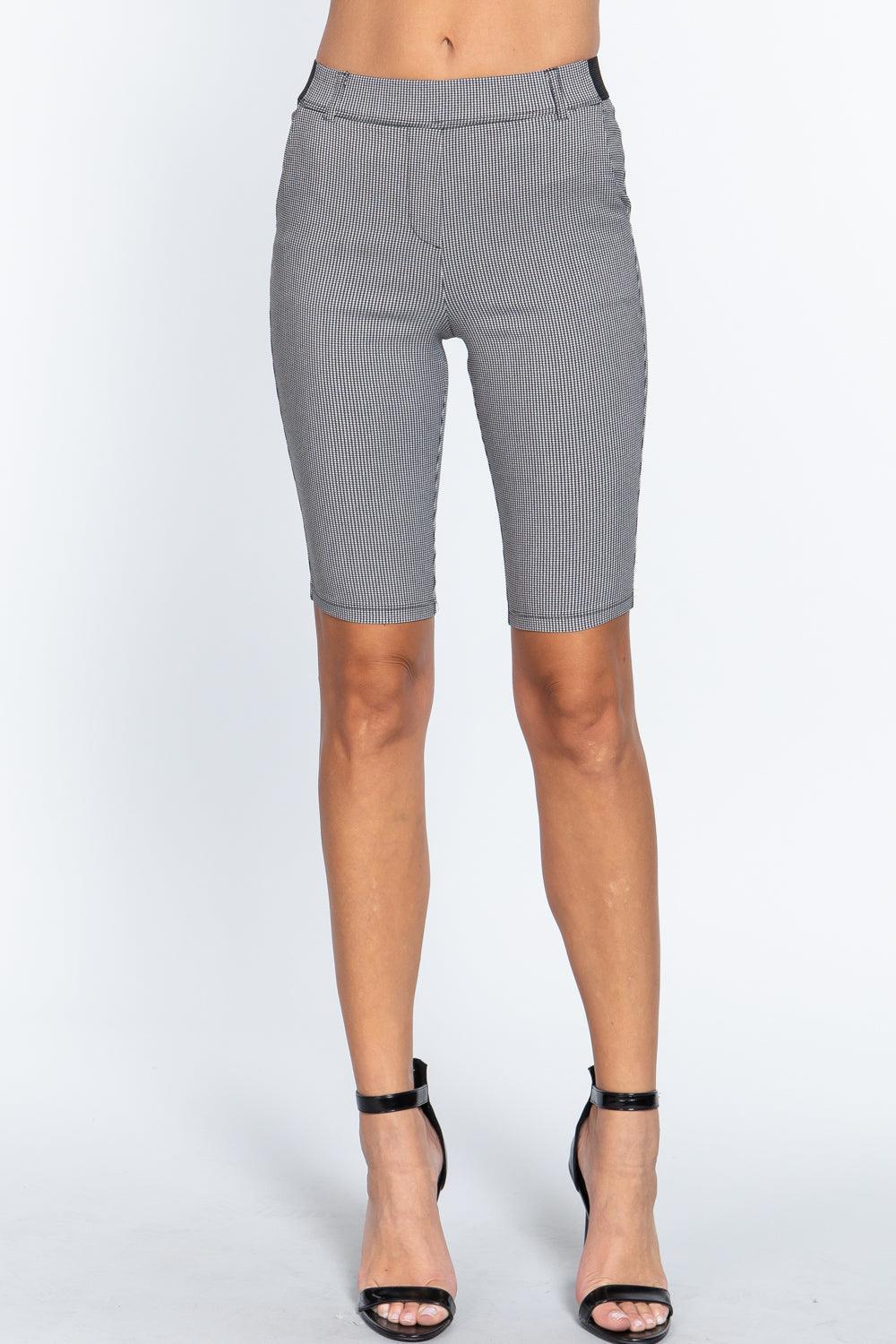 Jacquard Bengaline Bermuda Pants | Mixtshop LLC Main image