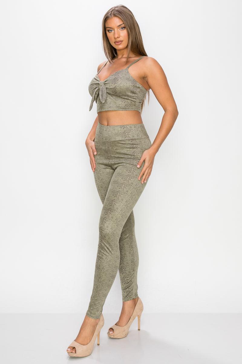 Embossed Snake Print Top And Leggings Set Secondary image