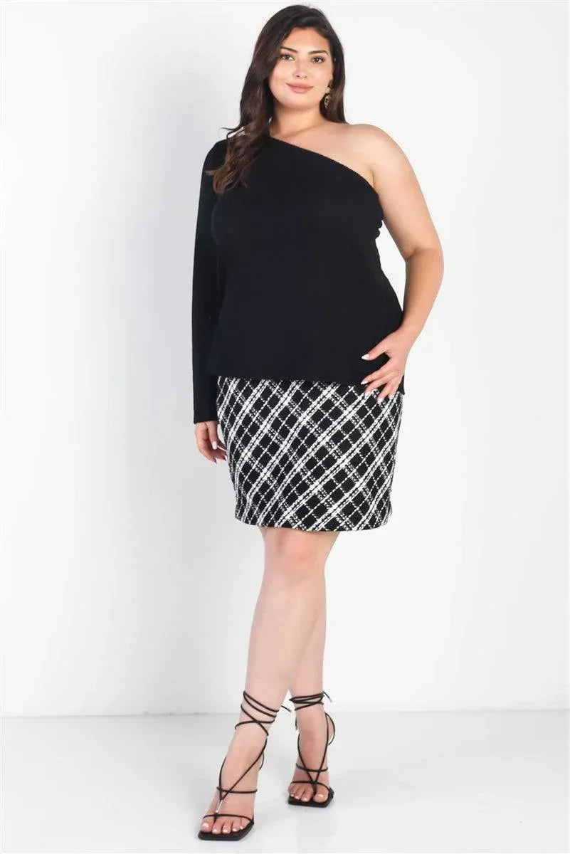 Plus Black Ribbed One Shoulder Top Secondary image