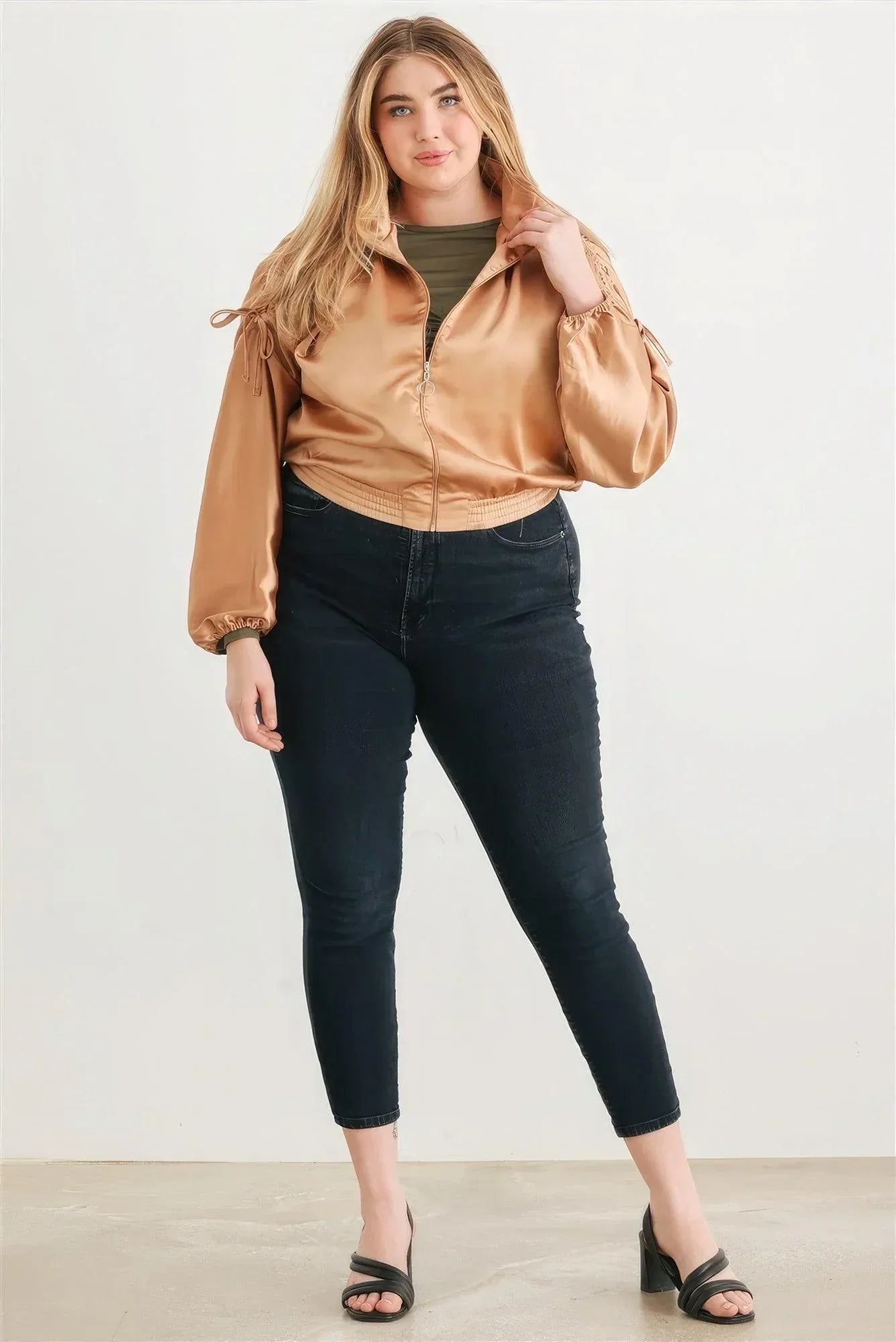 Plus Satin Zip-up Ruched Long Sleeve Cropped Bomber Jacket Secondary image