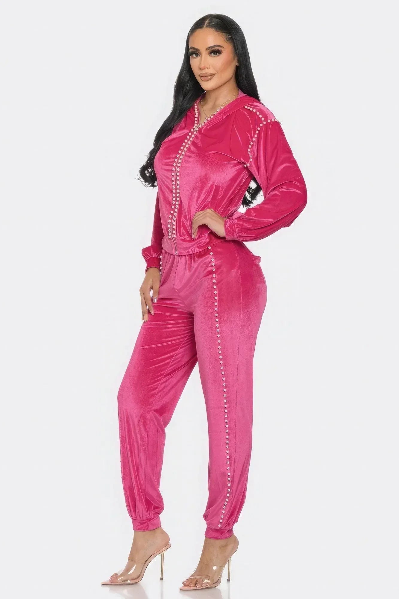 Jogger With Pearls Set Secondary image